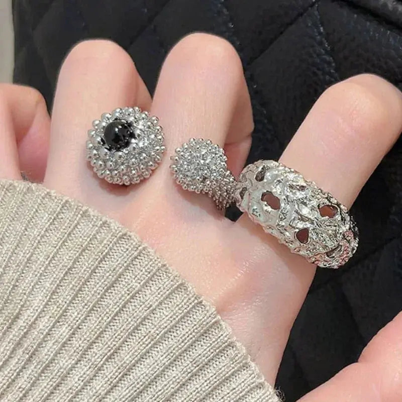 Luxury Temperament Metal Open Rings for Women Sparkling Chamber