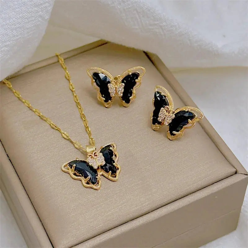 Fashion Butterfly Necklace & Earrings Set - Classic Light Luxury Sparkling Chamber