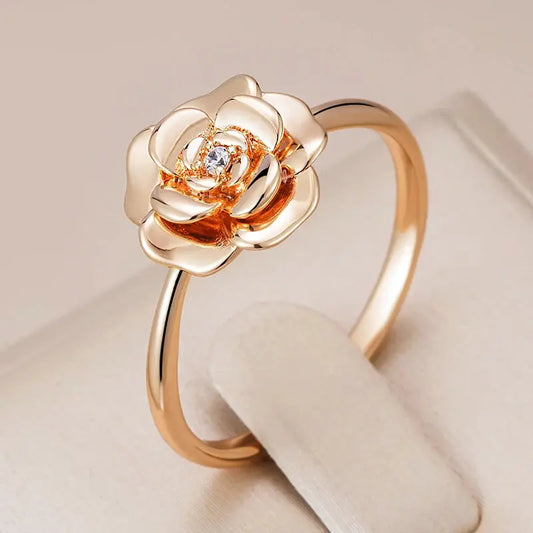 Kinel Glossy Metal Flower Ring with Natural Zircon for Women - 585 Rose Gold Sparkling Chamber