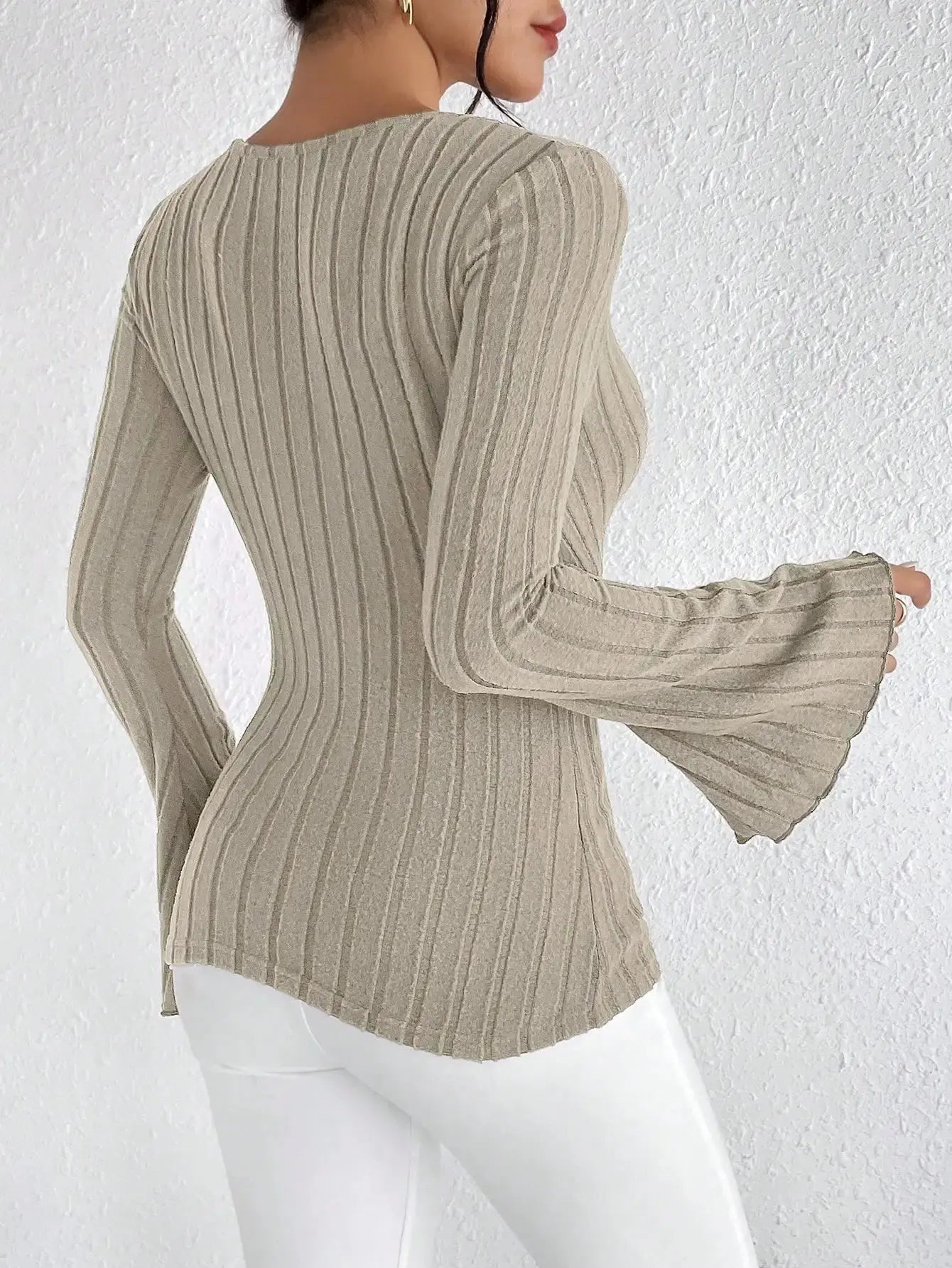 Women's Fall & Winter V-neck Striped Knit Long-Sleeve Top Sparkling Chamber