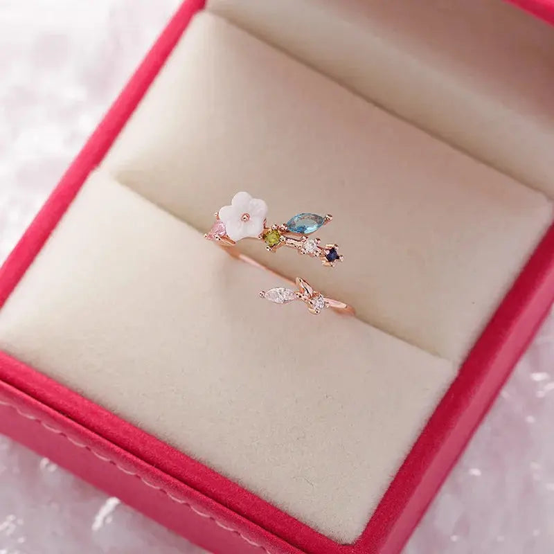 Korean Delicate Flower Zircon Rings for Women Sparkling Chamber