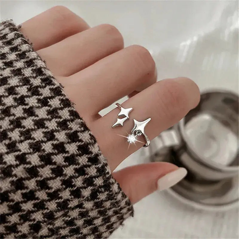 Trendy Geometric Wedding Band for Women Sparkling Chamber