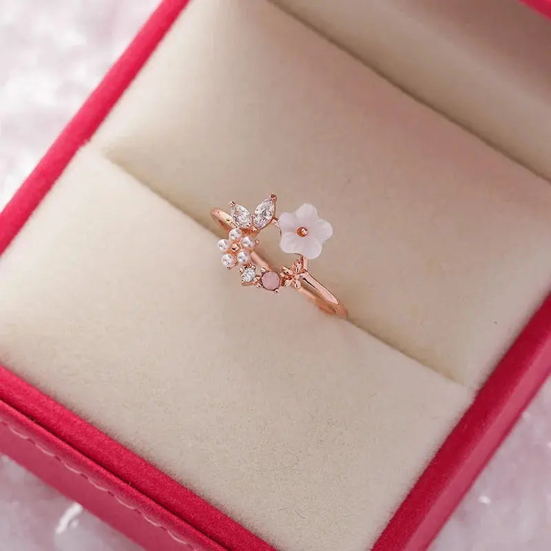 Korean Delicate Flower Zircon Rings for Women Sparkling Chamber