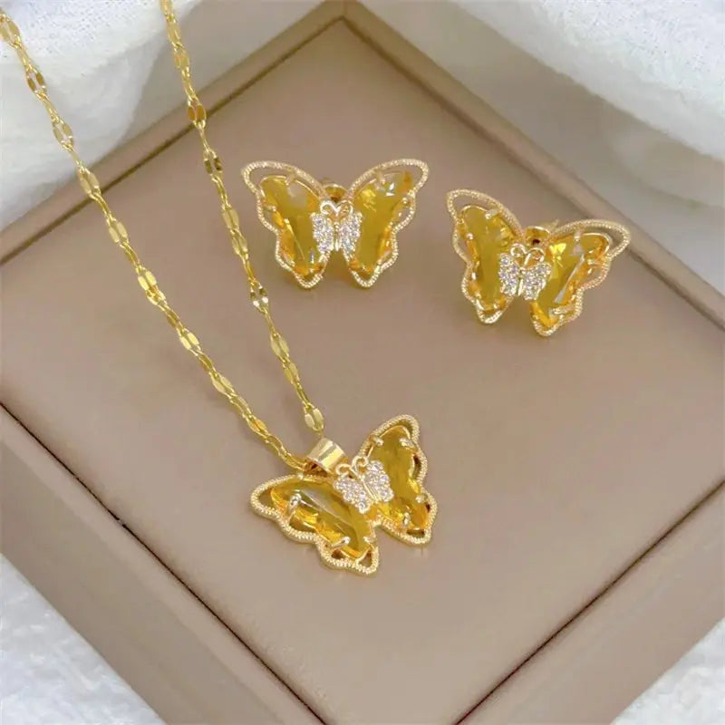 Fashion Butterfly Necklace & Earrings Set - Classic Light Luxury Sparkling Chamber