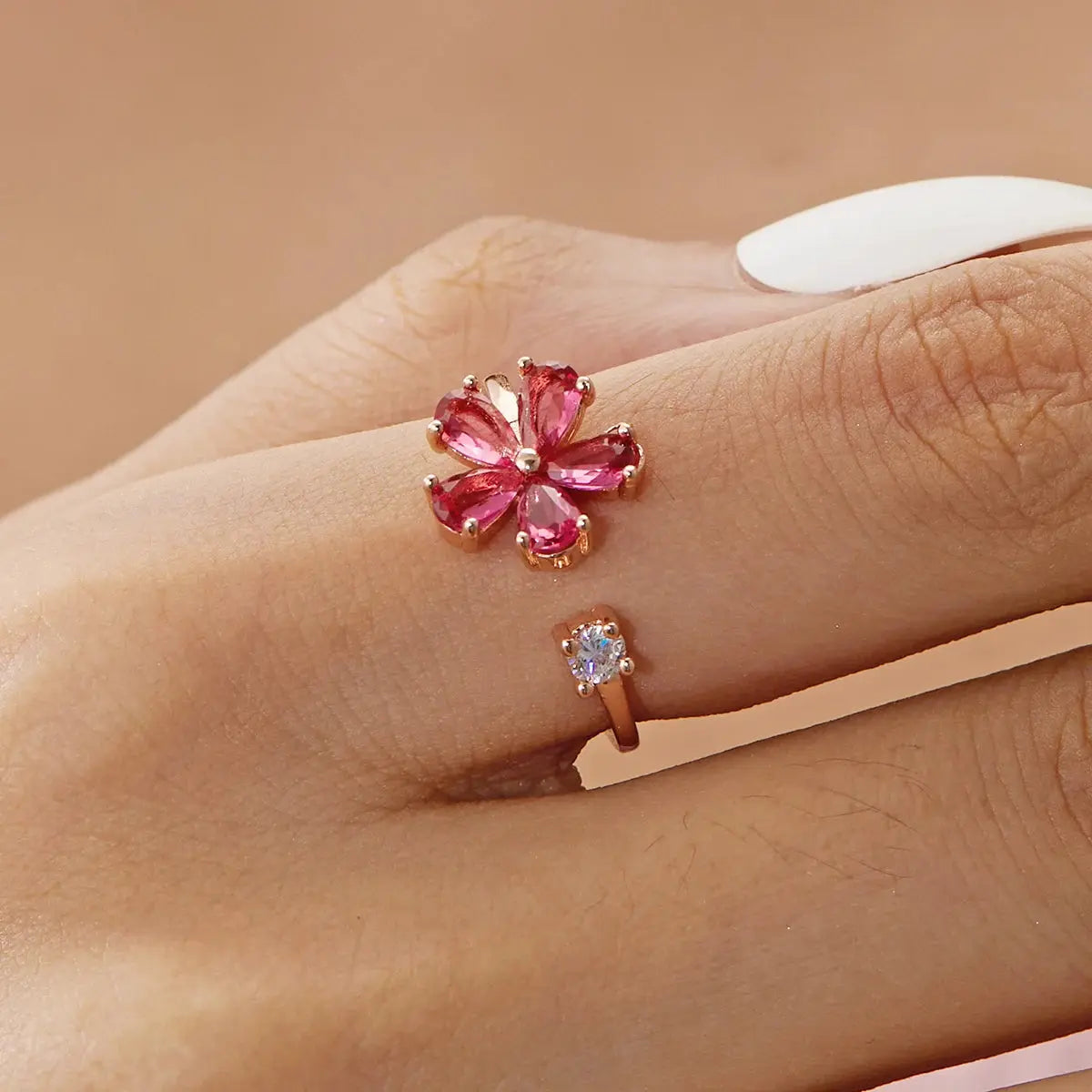 Korean Delicate Flower Zircon Rings for Women Sparkling Chamber